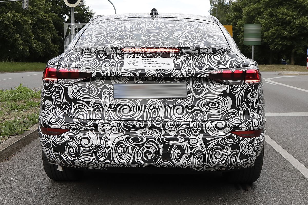 Spyshots Audi Q6 E-tron Sportback