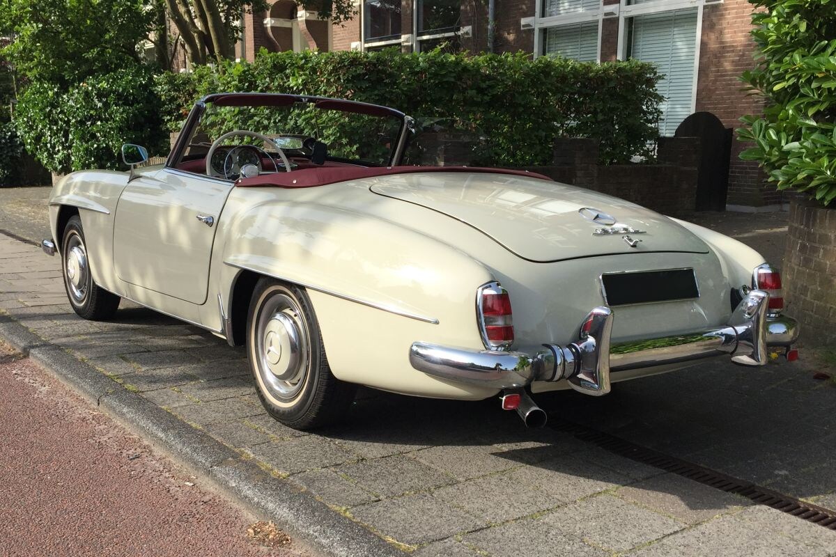 Mercedes-Benz 190 SL