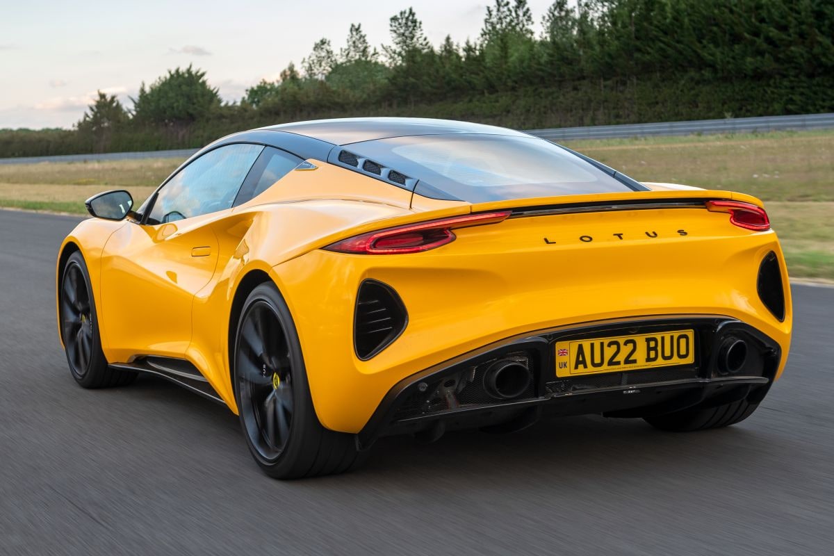 Lotus Emira