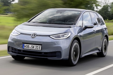 Duitsland snijdt in subsidie voor elektrische auto's