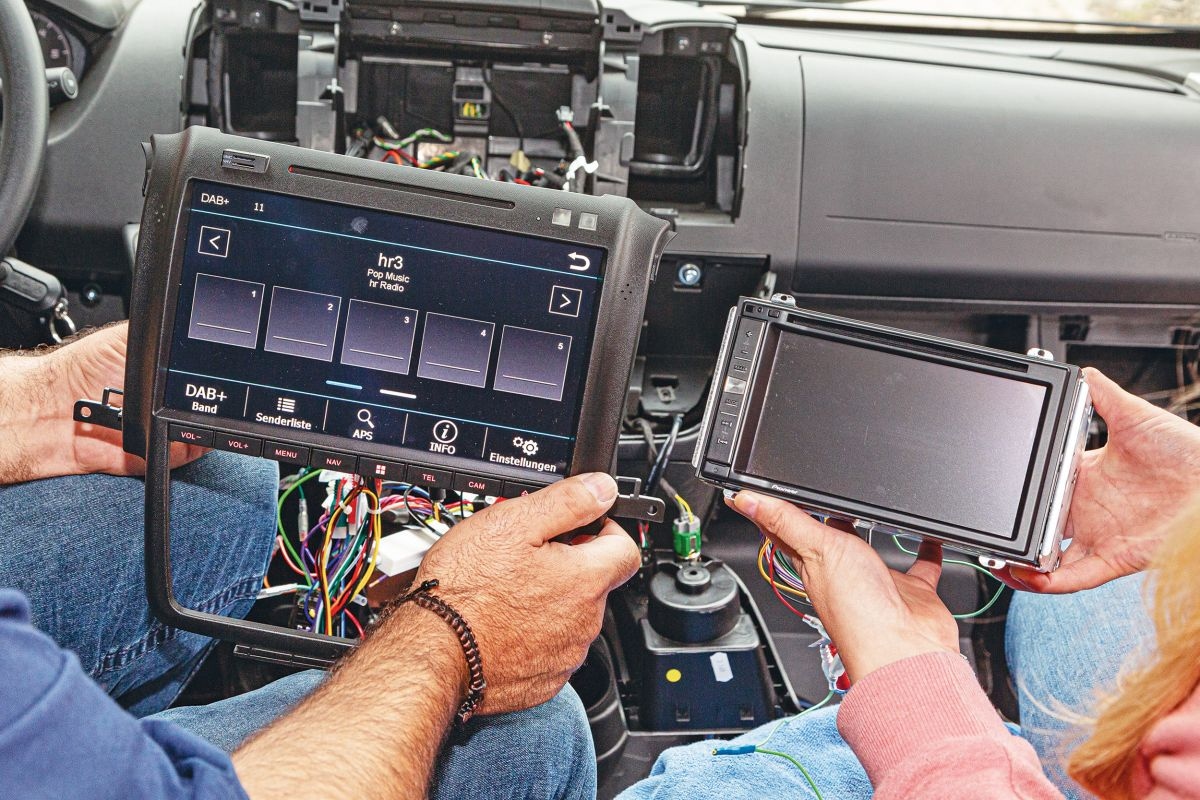 inbouw achteruitrijcamera camper 6-1