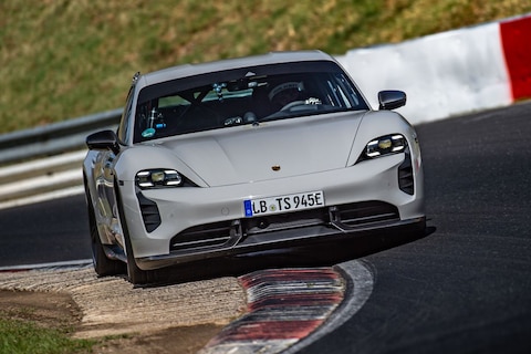 Porsche Taycan is snelste elektrische productieauto op de Nürburgring