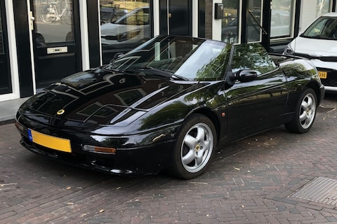 Lotus Elan (1992) - In het Wild