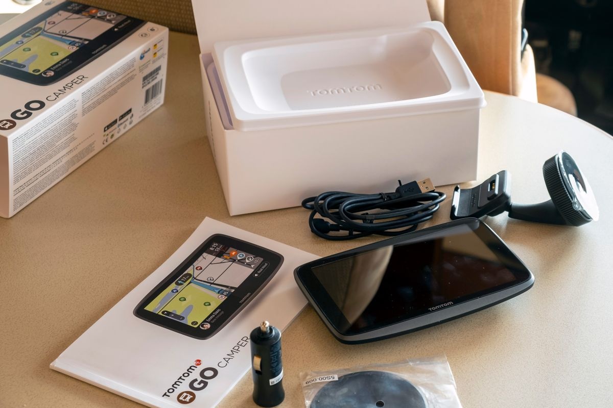 TomTom Go Camper test inhoud doos