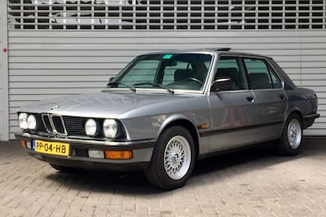 BMW 520
