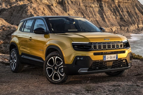 Jeep toont elektrische Avenger, Recon en Wagoneer S