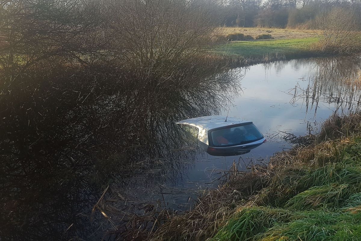 Auto te water Foto ANP