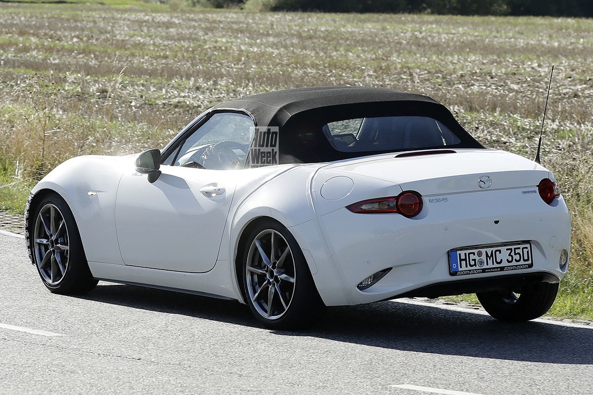 Spyshots Mazda MX-5 facelift