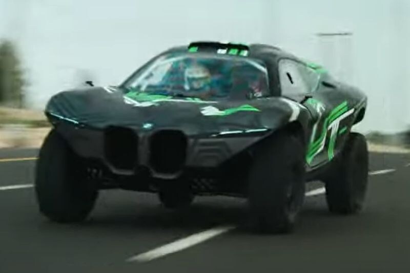 BMW Dune Taxi