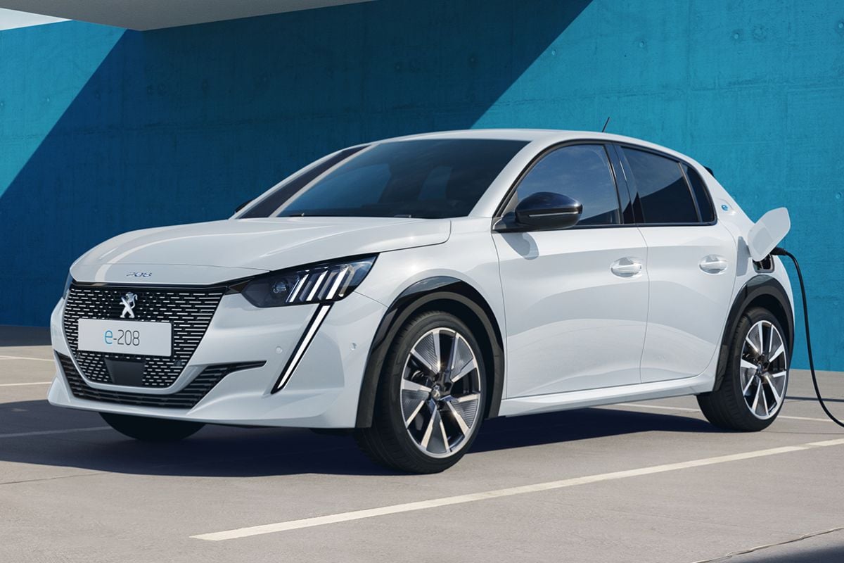 Peugeot e-208