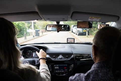 Bovag en ANWB willen goede rijscholen voorrang geven bij rij-examens