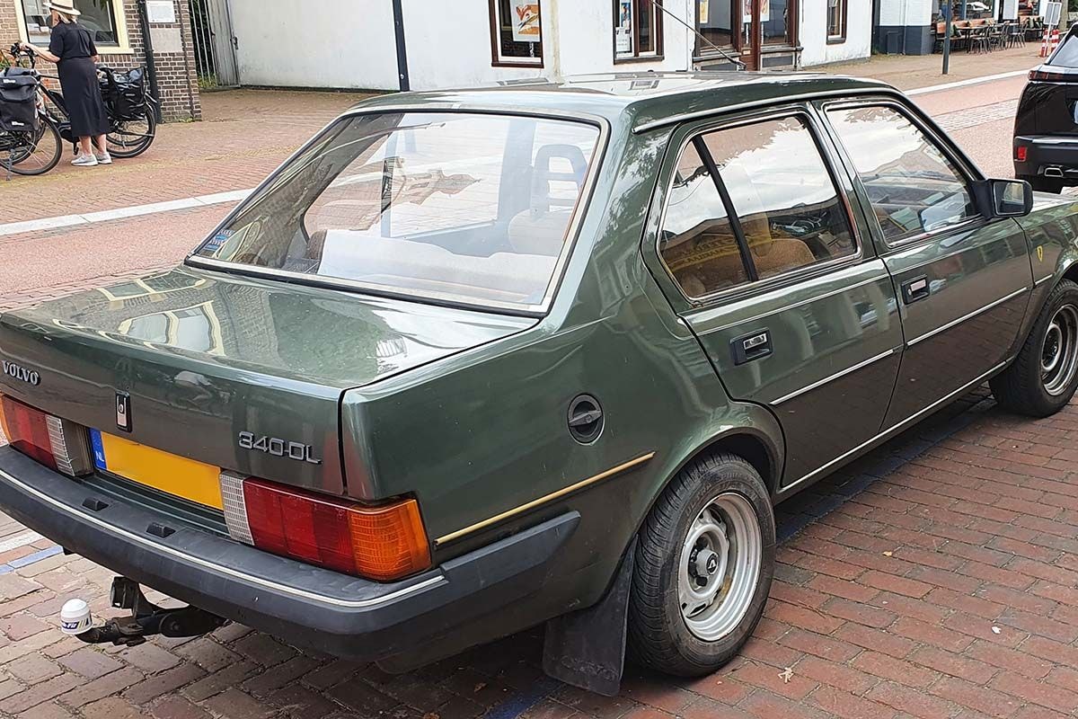 Volvo 340