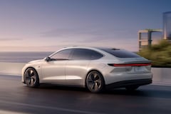 NIO ET7