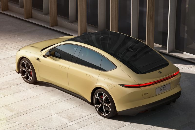 Nio ET5