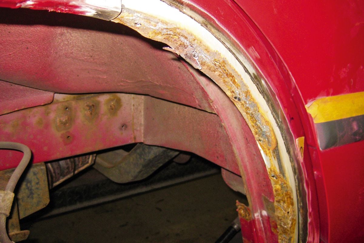 Roest bij campers Ford Transit 99 spatscherm