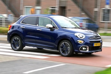 Fiat 500X Yacht Club Capri