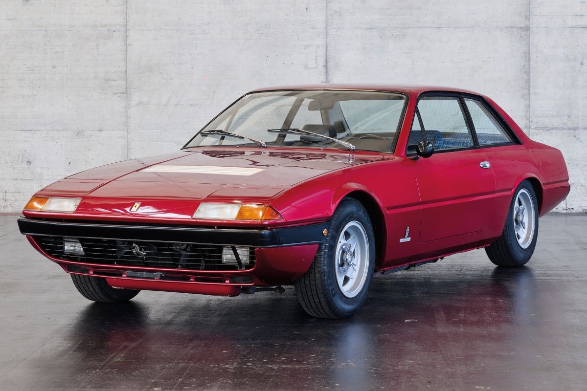 Ferrari 365 GT4 2+2 (Foto: Dorotheum)