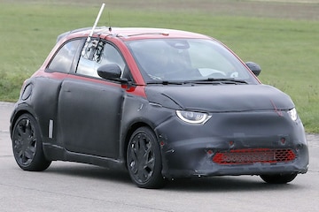 Spyshots Abarth 500e