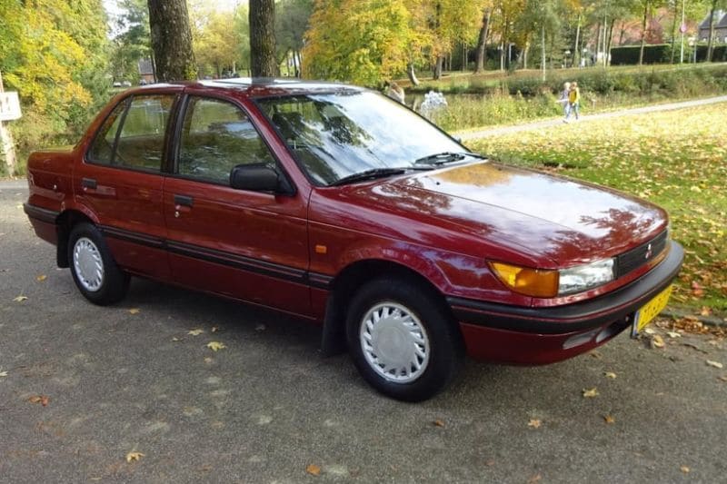 Mitsubishi Lancer