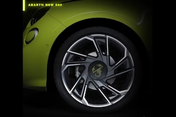 Teaser Abarth 500e