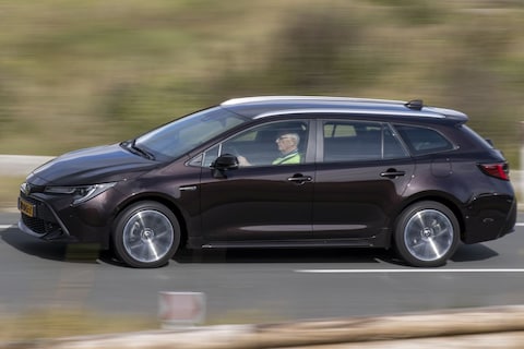 Zo zuinig is de Toyota Corolla 1.8 Hybrid in de praktijk