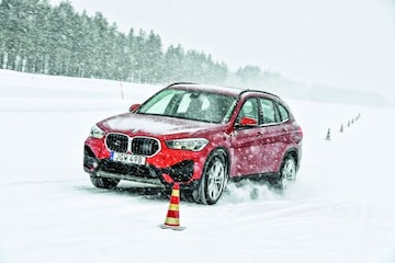 4x4 SUV-winterbandentest 2022 maat 225/45R19