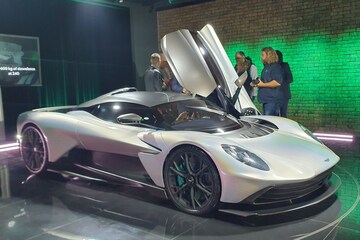 Aston Martin Valhalla