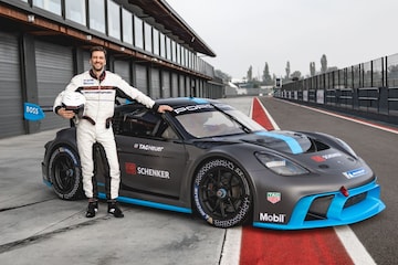 Porsche GT4 e Performance