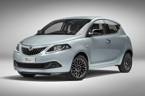 Stokoude Lancia Ypsilon blijkt razend populair
