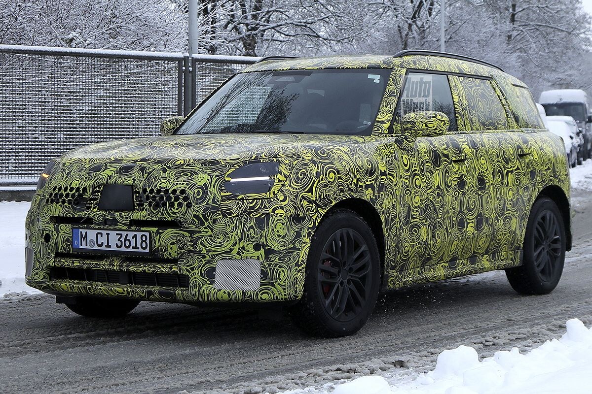 Spyshots Mini Countryman