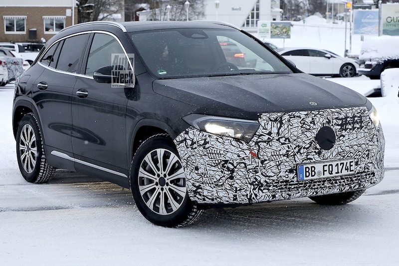 Spyshots Mercedes-Benz EQA