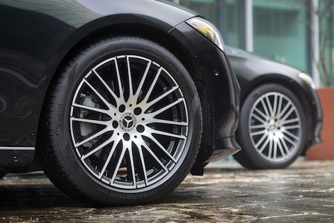 Steeds vaker grote wielen onder auto’s, mooi maar het heeft veel nadelen