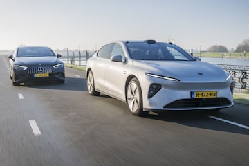 Mercedes-Benz EQE vs. Nio ET7