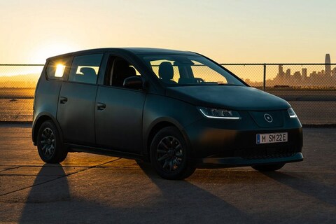 Zonneauto Sono Sion nog niet klaar voor ondergang