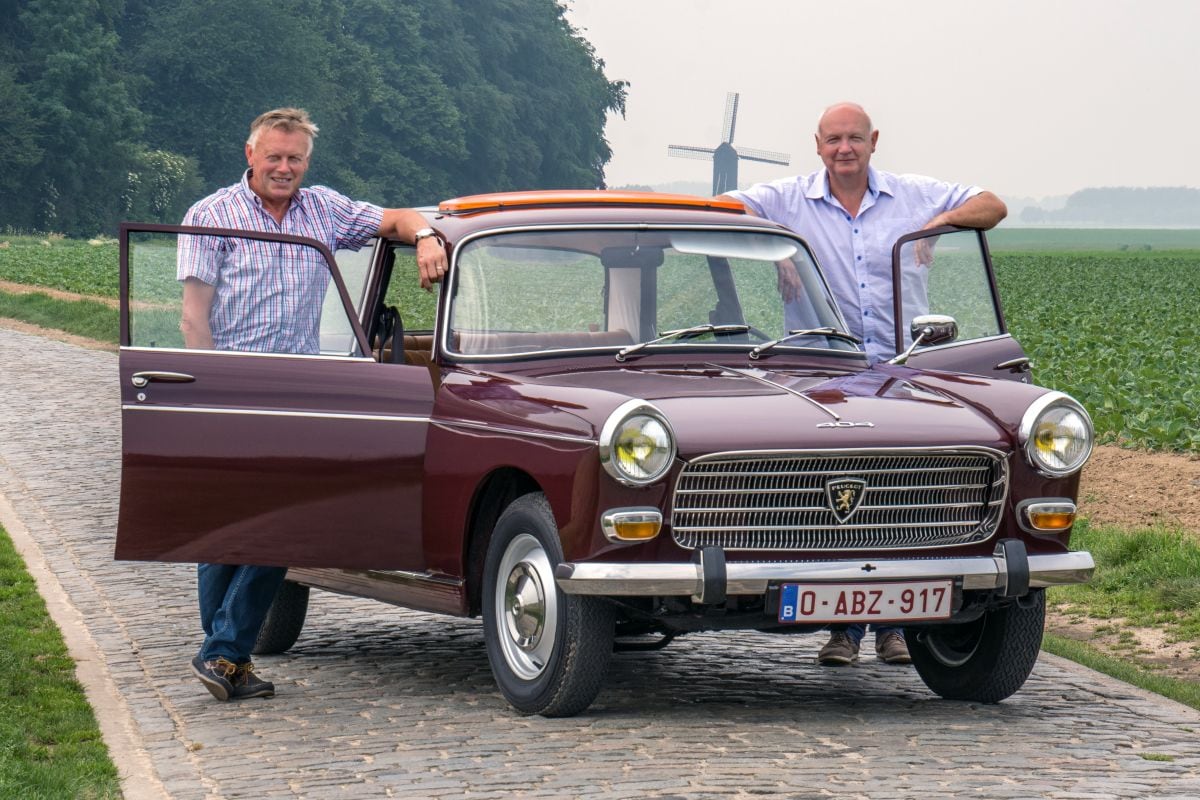 Peugeot 404