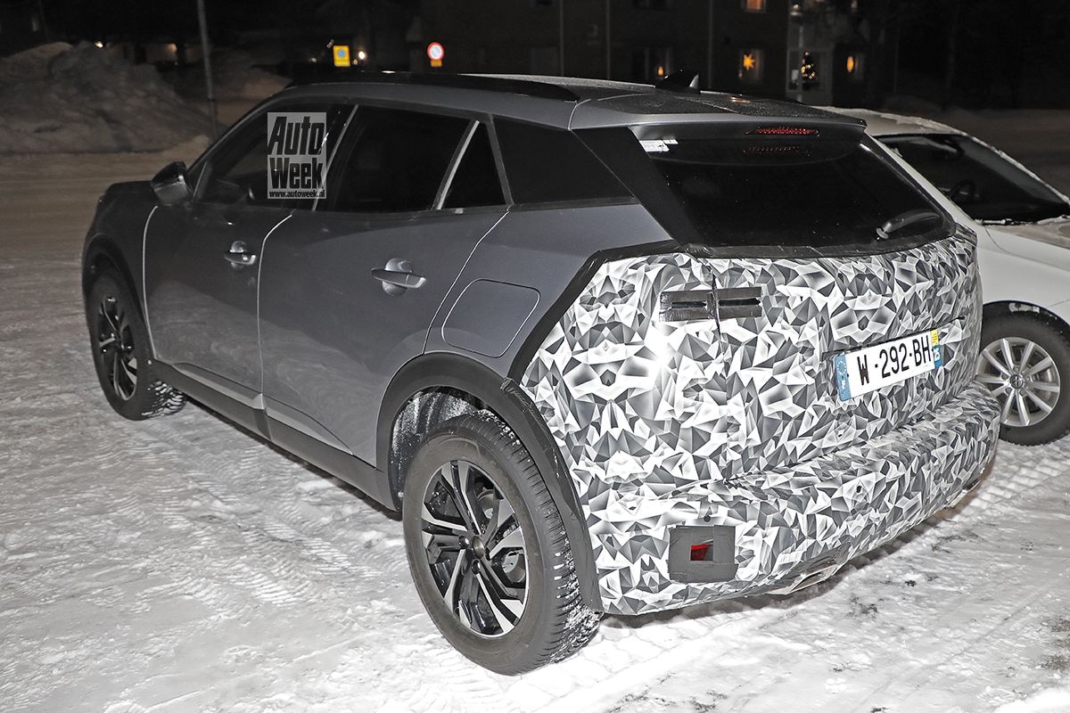 Spyshots Peugeot 2008