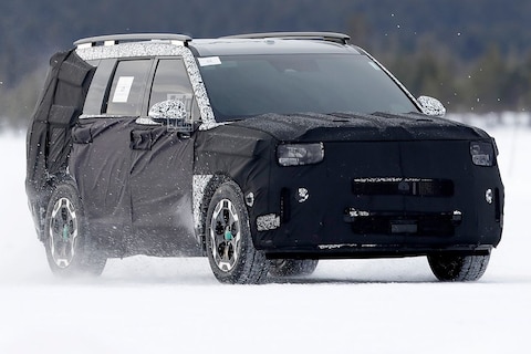 Nieuwe Hyundai Santa Fe: hoekige gigant