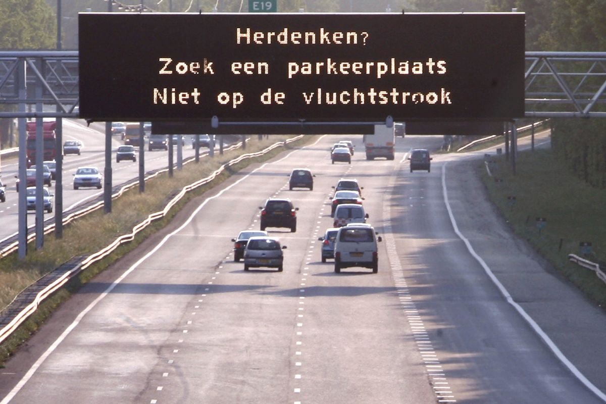 Vluchtstrook (ANP) Herdenken 4 mei