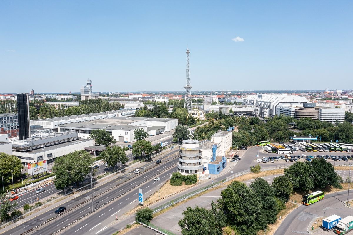 AVUS Motel Berlin - Foto Kasa Fue, Wikimedia