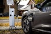 Laadpaal opladen met bord Audi (ANP)