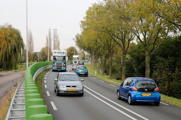Belijning middenstreep - provinciale weg ANP N209 Bleiswijk
