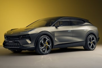 Niels van Roij designreview Lotus Eletre XM