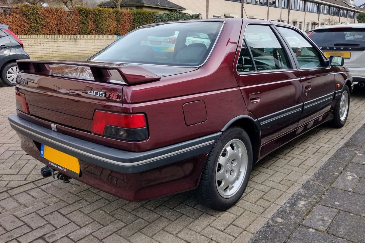 Peugeot 405 T16