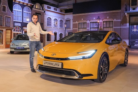 De nieuwe Toyota Prius ontmoet zijn voorgangers