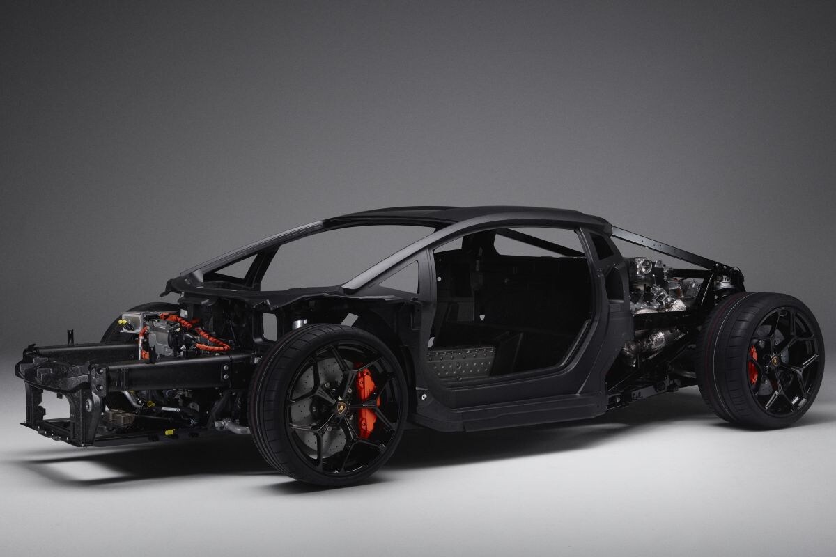 Lamborghini LB744