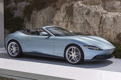 Ferrari lijkt nu na 2035 door te gaan met brandstofauto's