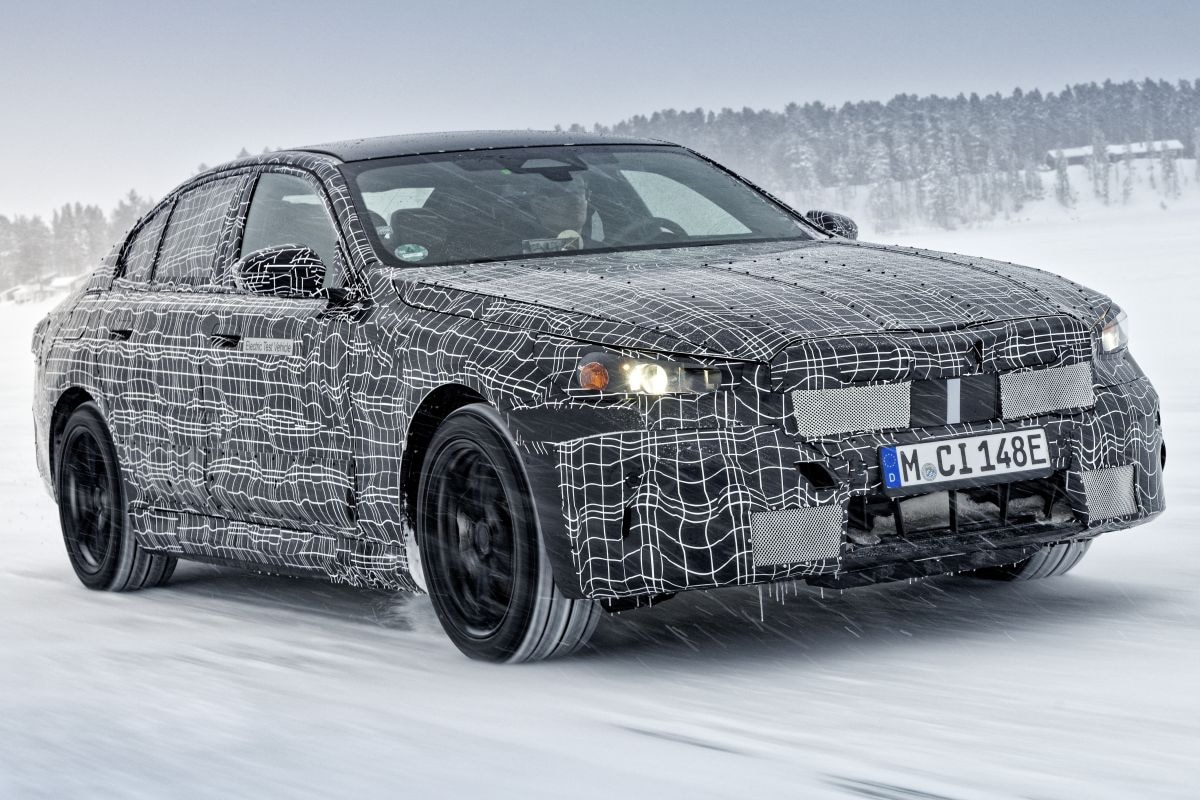 BMW i5
