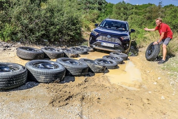 SUV-Zomerbanden 225/65 R17 Openingsbeeld