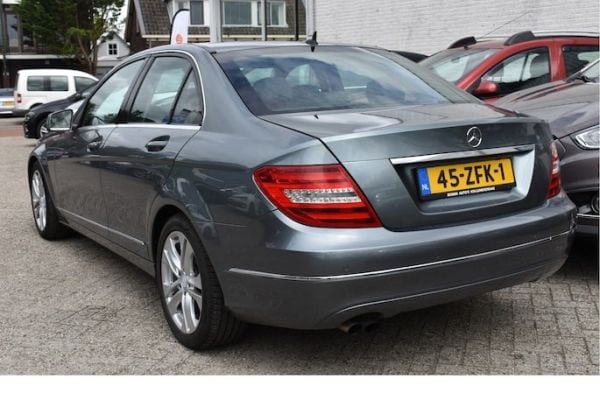 'Mijn Mercedes C280 uit 2007 heeft roest aan het subframe, is dat een typisch Mercedes-probleem?'