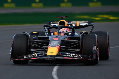 Max Verstappen: 'Niet steeds aan de sport sleutelen'